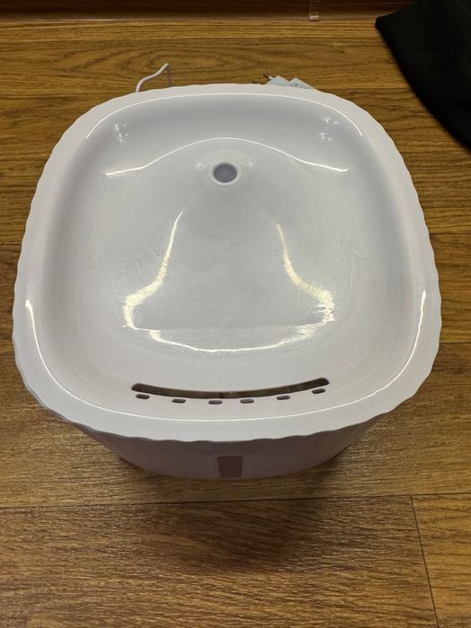 Поилка для кошек