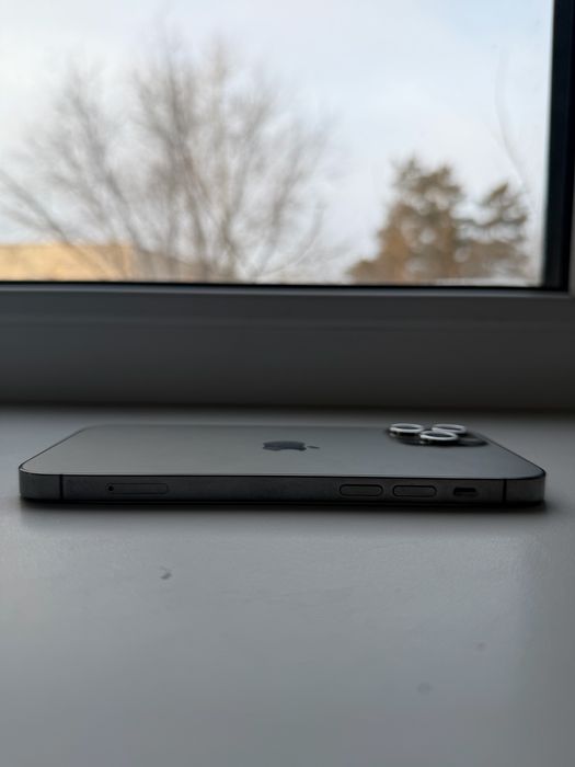 Айфон -12 про.. Айфон -12 про..