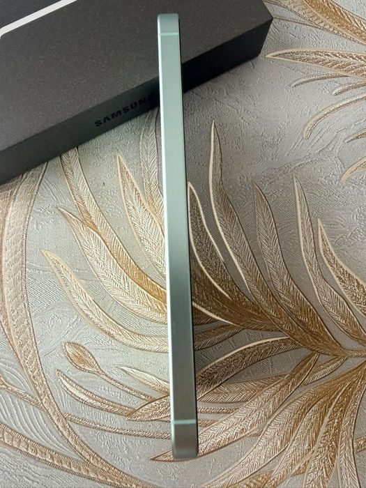 Продам Samsung S25