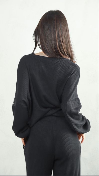 Плетен комплект PAUSE размер СХ носен веднъж , закупен за 199,90лв.