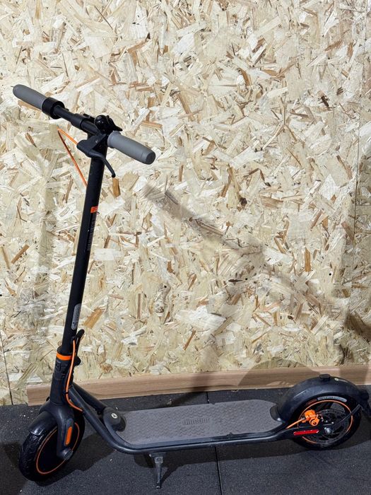 Kickscooter Ninebot f40