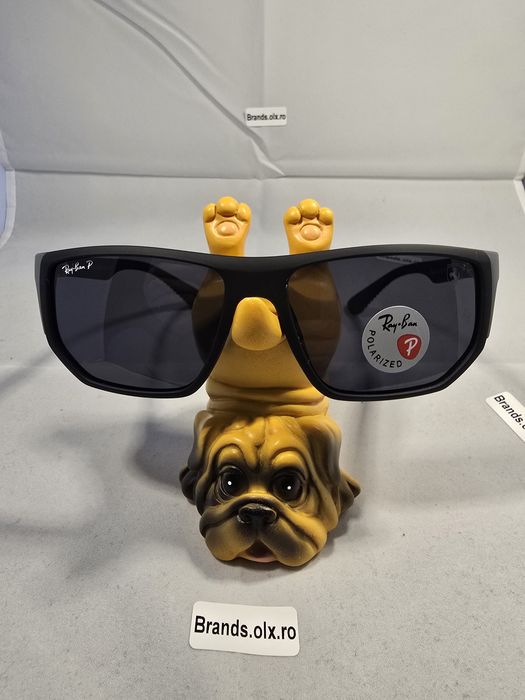 Ochelari de soare polarizati Ray Ban Ferrari RB8371, made in Italy