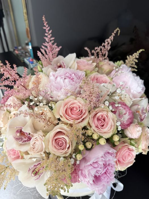 Vand aranjament floral natural