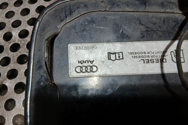 Usita rezervor 8E0010376R 8E0010376R Audi A4 B7