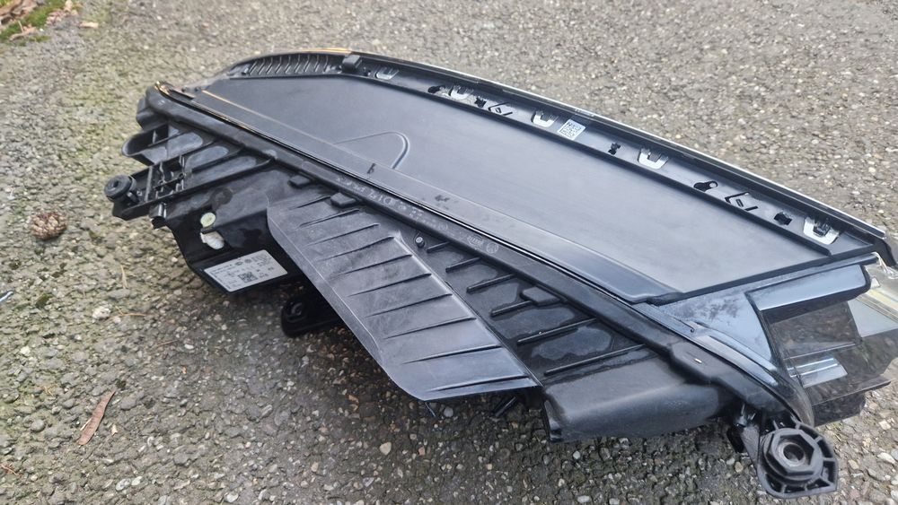 Far stg Vw Touareg Cr