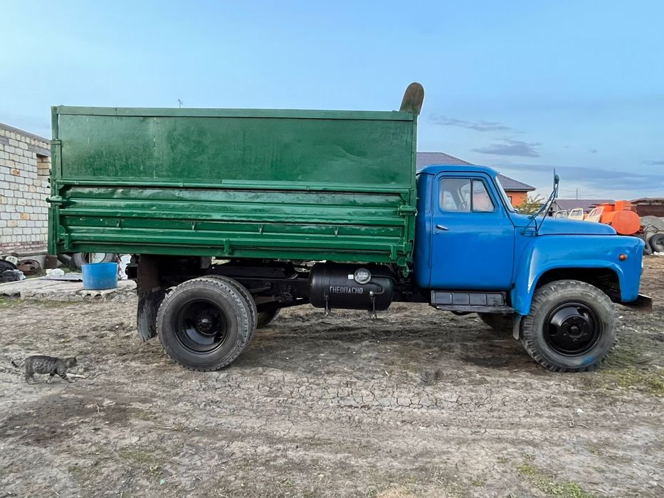 Продается газ 53