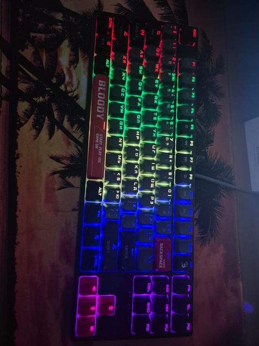 Продам клаву в отличном