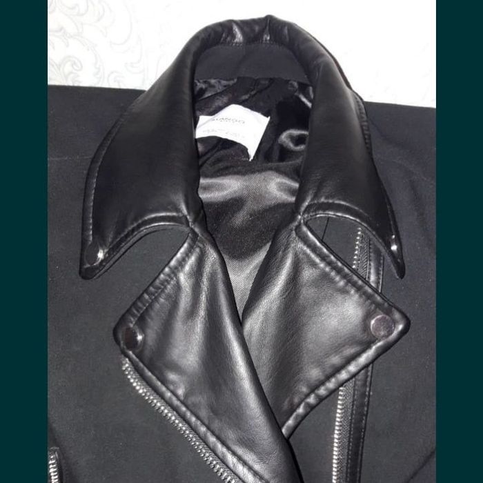 Продам пальто демисезонка