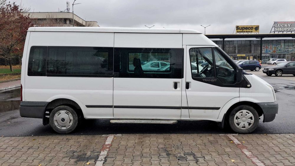 Vand microbuz 8+1 Ford Transit/Turneo 2200 cmc  diesel