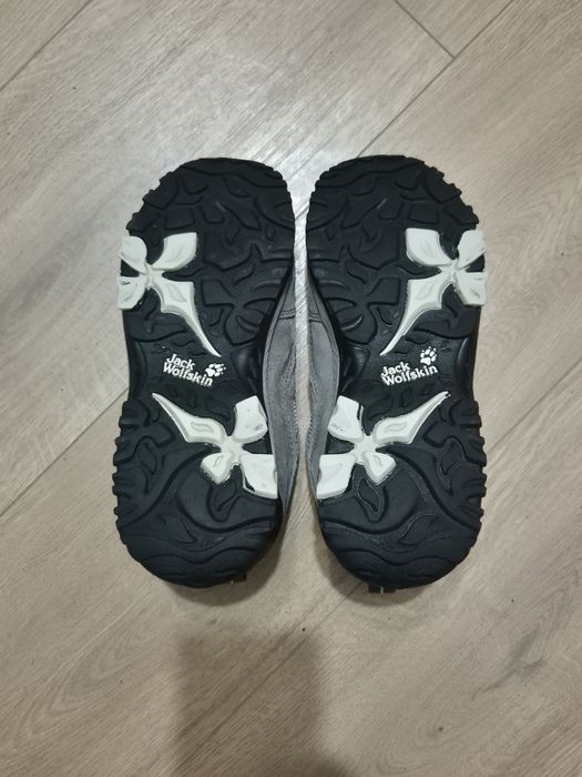 Papuci jack wolfskin dama marimea 37