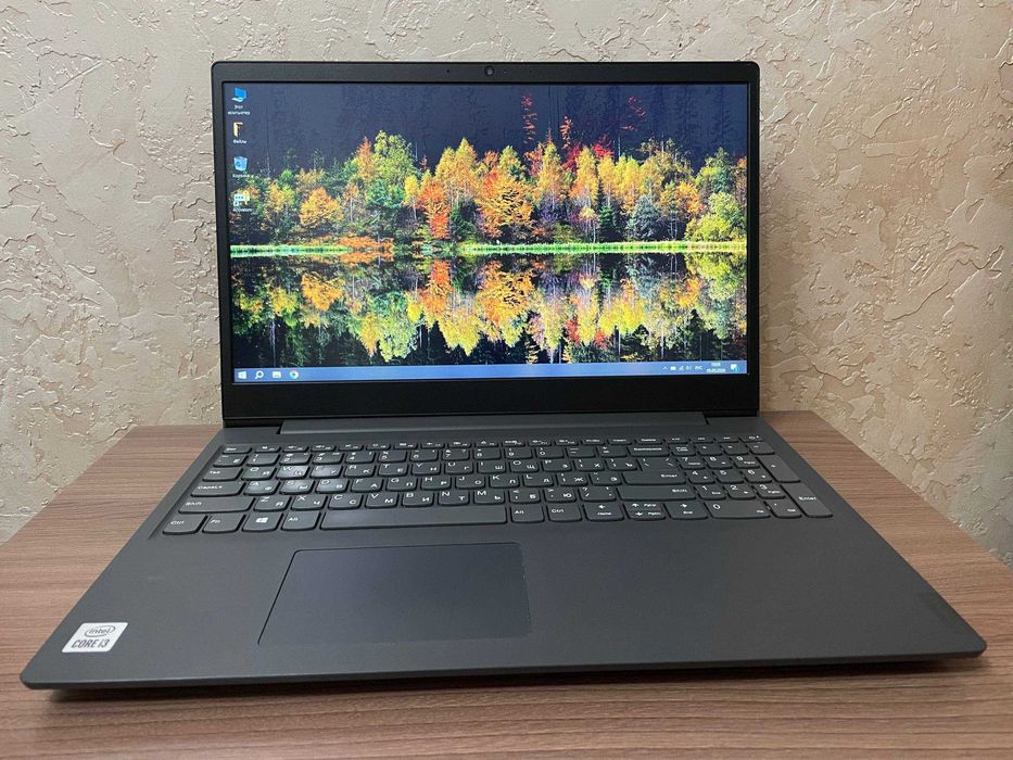 Lenovo V15-iil /Core i3-1005/8Gb Ram/256Gb ssd/intel graphics/