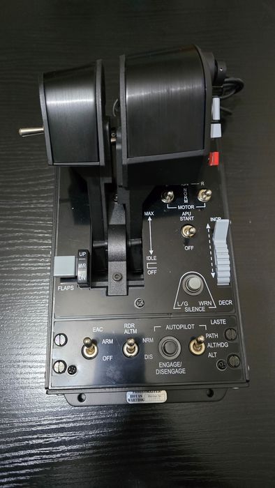 Игровой авиационный джойстик. THRUSTMASTER HOTAS WARTHOG
