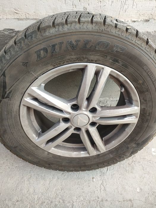 Продаю шины с дисками