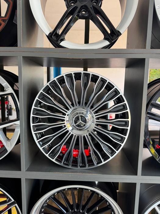 8/9Jx18' ДЖАНТИ Спортен пакет на Mercedes 5x112