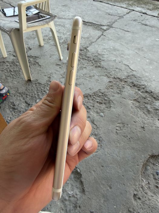 Iphone 7 gold ideal icloud