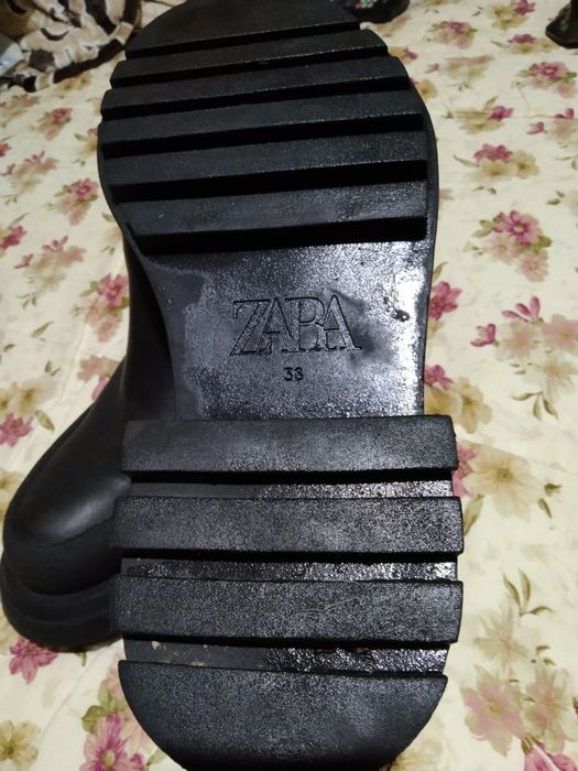 Продам Ботиночки