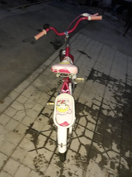 Продаётся велосипед для девочки