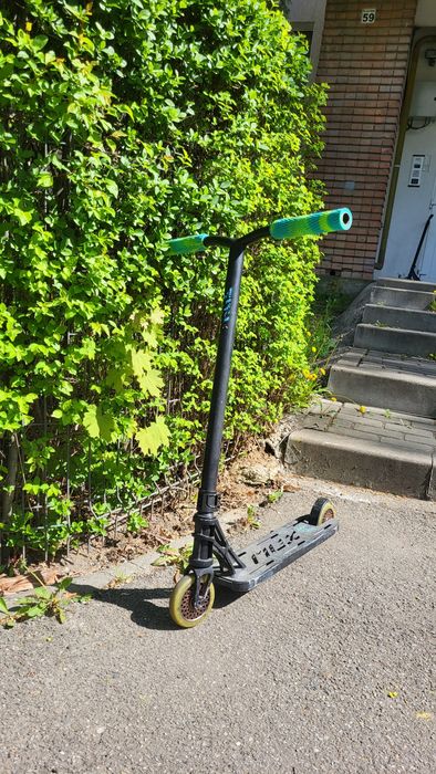 MGX P1 trotineta freestyle