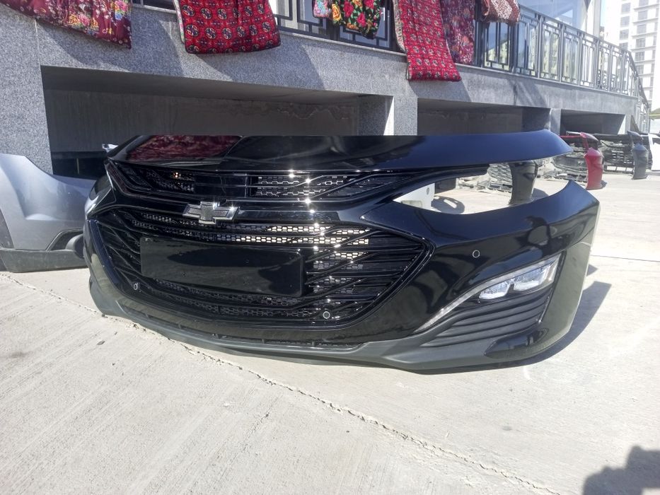 AKSIADA malibu premier bamper v sbore faralari bilan