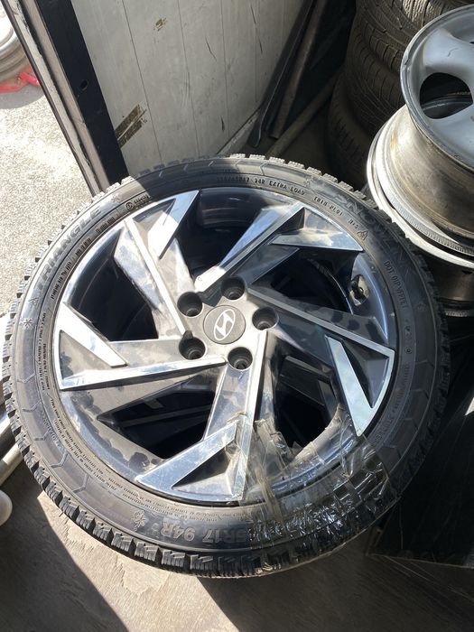 Продам Диски с резиной 225/45/17