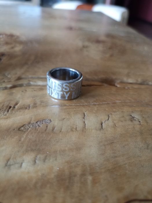 Оригинален пръстен Miss sixty