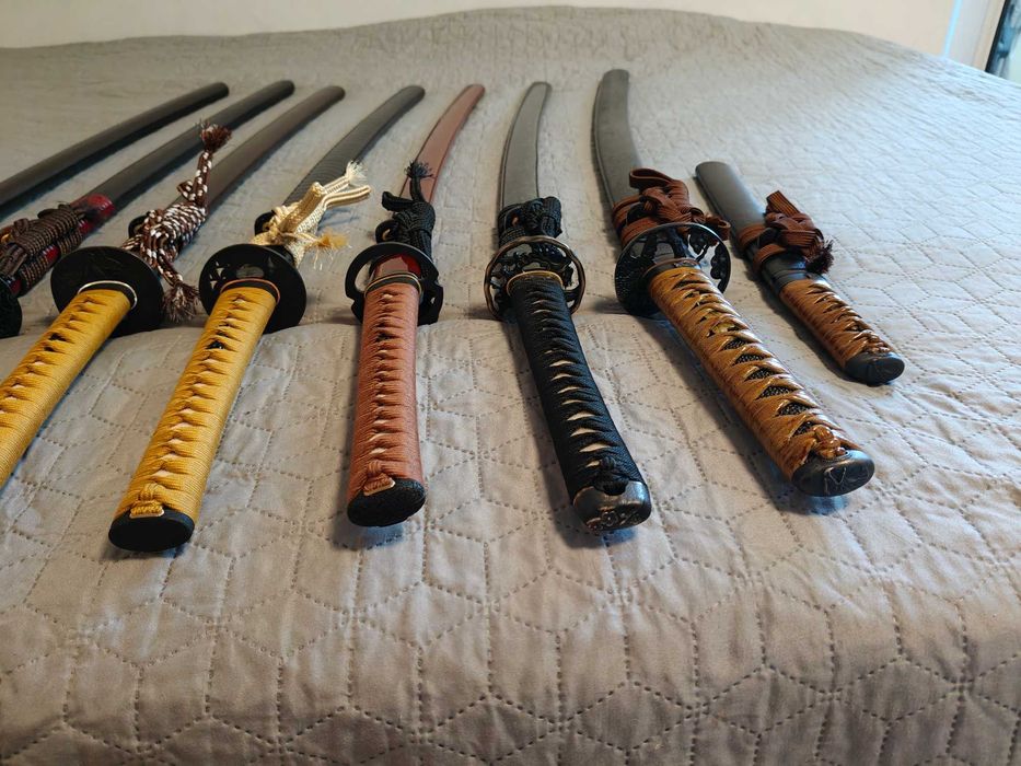 Колекция от различни катана, вакизаши и танто #3