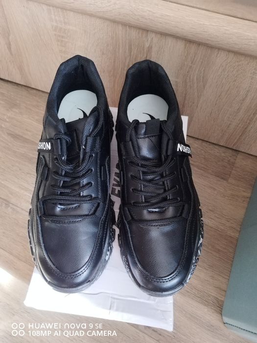 Дамски обувки 39 номер