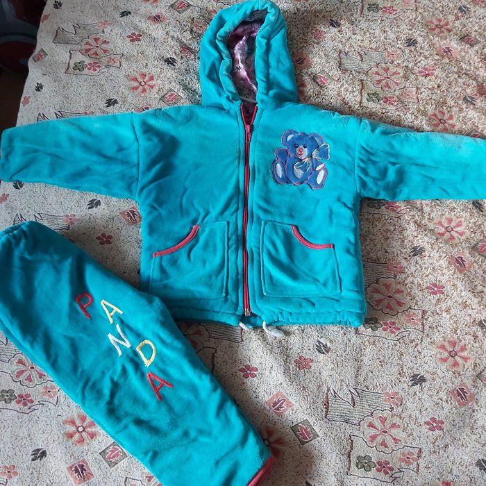 Теплый на осень костюмчик