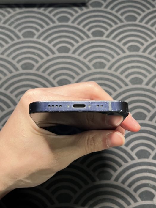 Продам iPhone 12 mini 64gb 76%