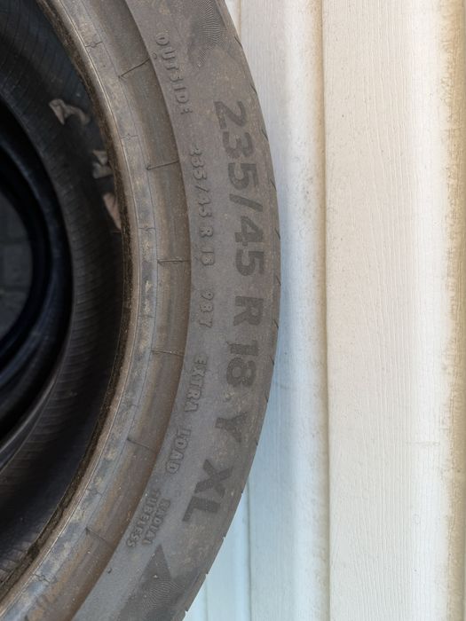 Резина 235/45/R18