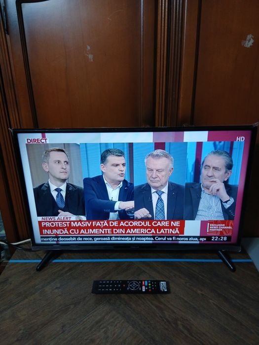 Vând TV FINLUX 32inch/81cm(NOU)
Nu este SMART