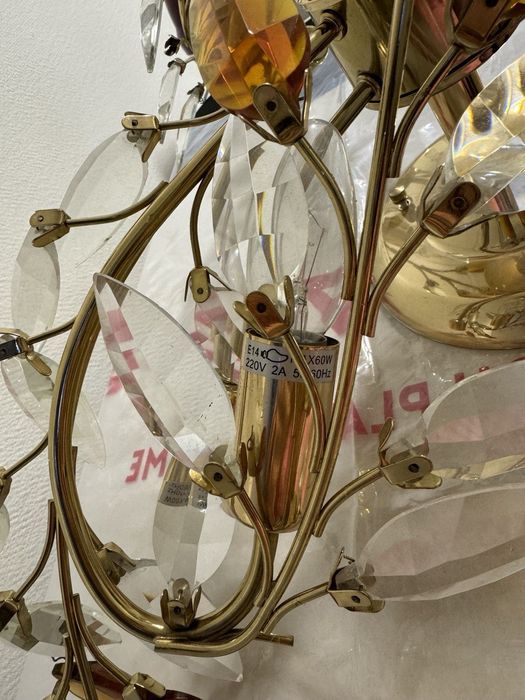 Люстра стеклянная