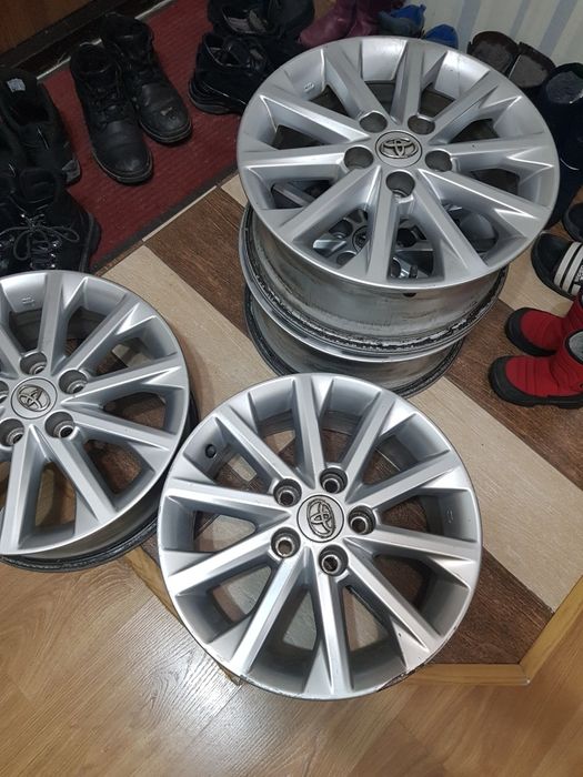 Диск на 16 , от Камри