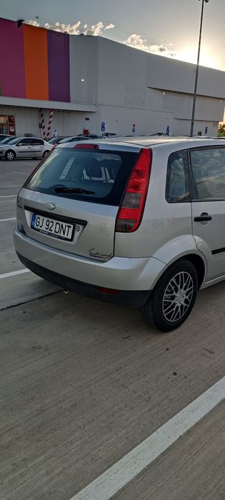 FORD Fiesta 2005 — imagine 3