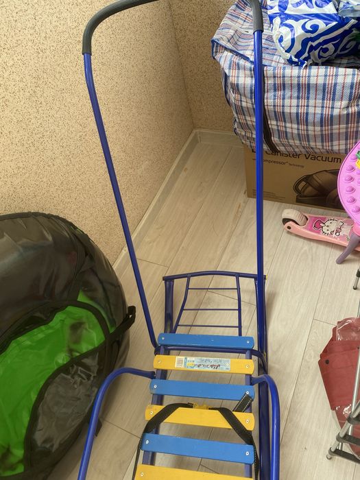 Продам тюбинг, санки