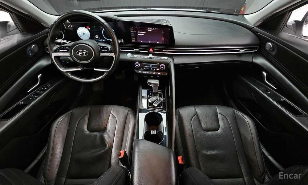 Hyundai Avante 1.6 Inspiration