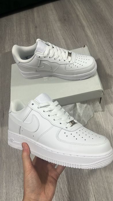 Air Force 1 Triple White