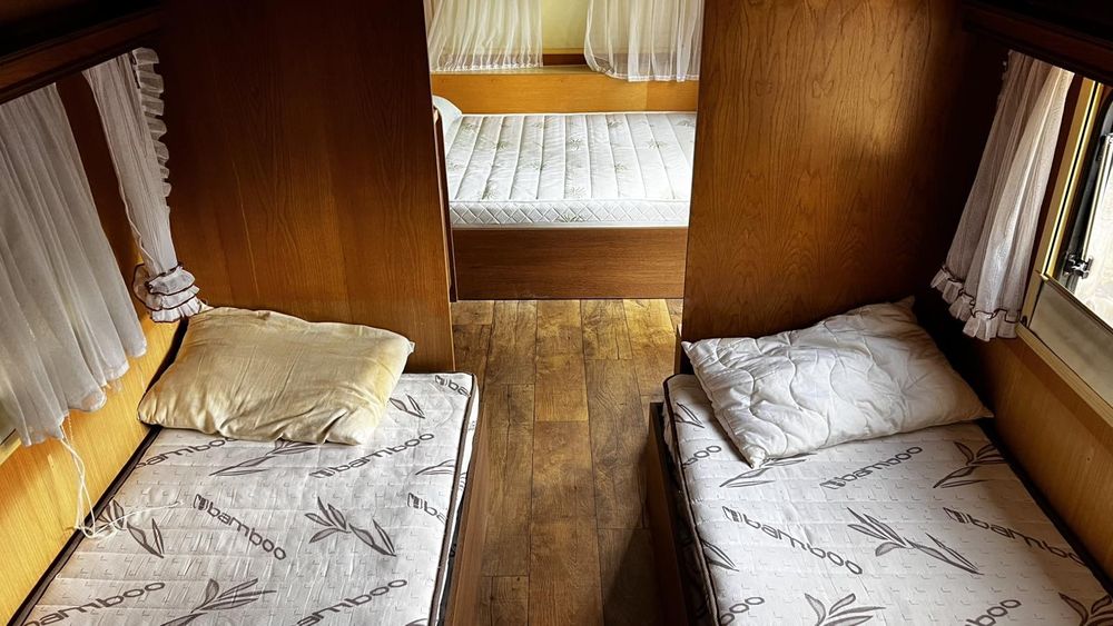 Продавам Каравана фенд