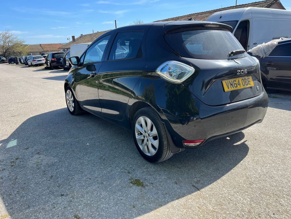 На части или цяло Renault Zoe 41 kwh 2014г дясна дирекция внос от Англия платено мито.