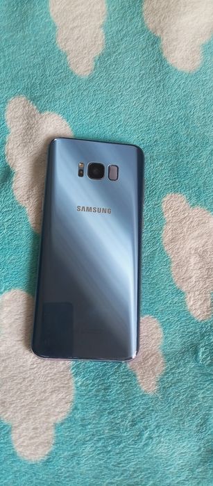 Продам samsung s8+.  4/64/128гб.