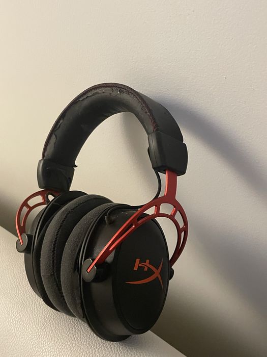 Skypad 3.0Sora +hyperx cloud alpha