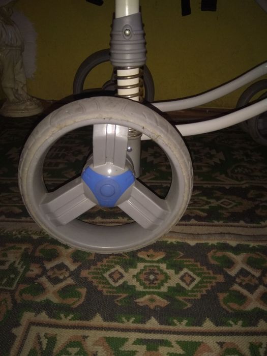 Детска количка loreli avio