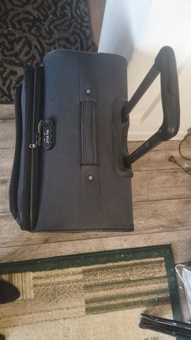 Чемодан свежий. Как новый