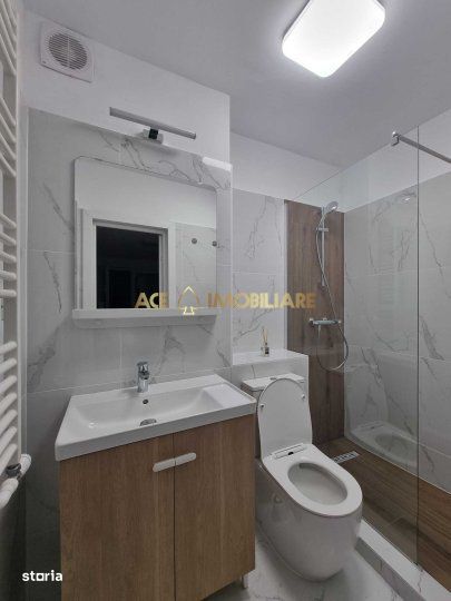 2 Camere de inchiriat | Unirii | Metrou | Utilat | Mobilat