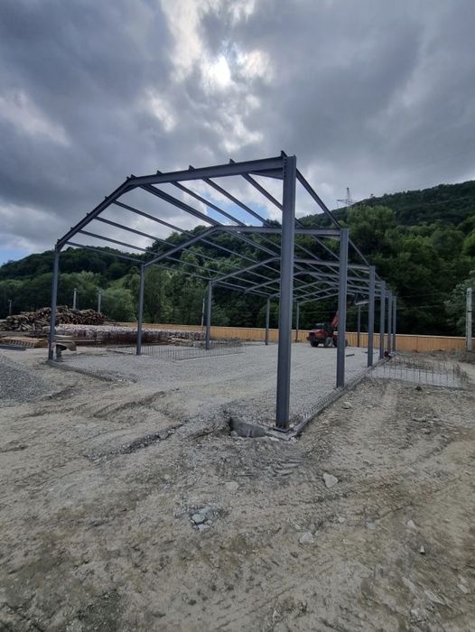 Vand hale metalice la cheie, garaje auto, spatii depozitare, soprane a