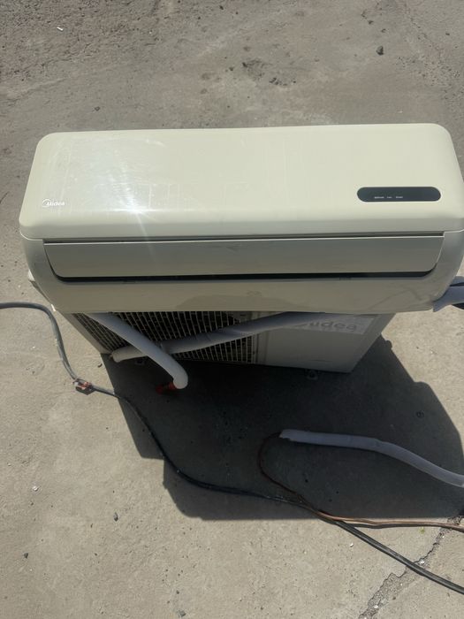Продается сплитсистема Midea-9ка в рабочем состоянии!