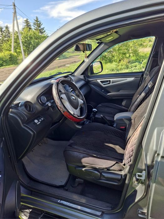 Продам, кроссовер Lifan X60