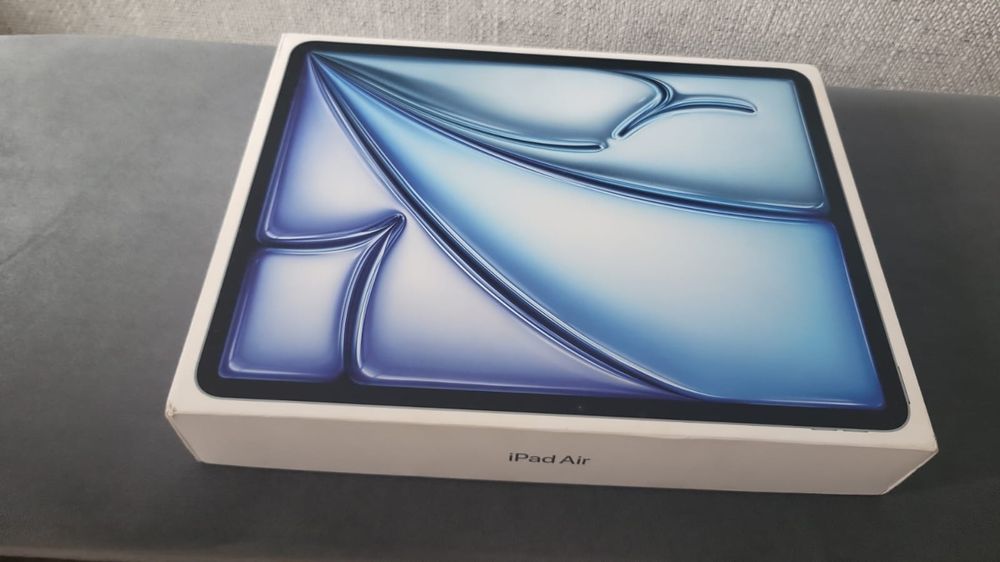 iPad Air 13-inch (M2)