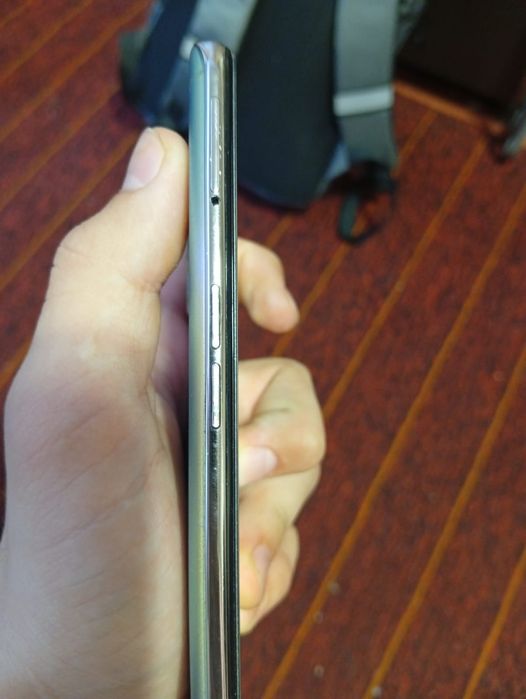 Продам Oppo reno 5