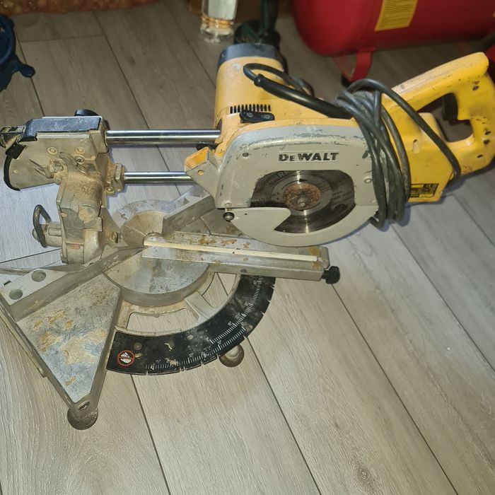 De vânzare circular dewalt